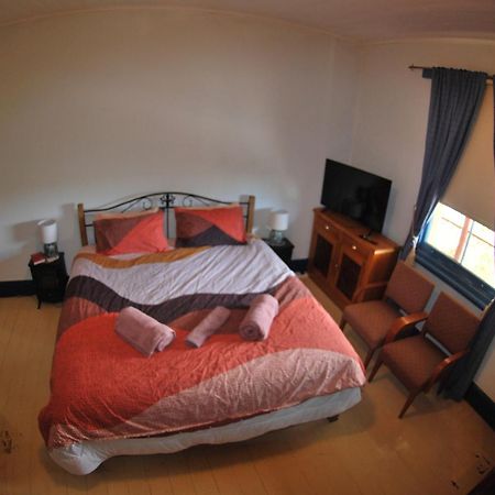 Historic Star Lodge And Station Masters House Narrandera Pokoj fotografie