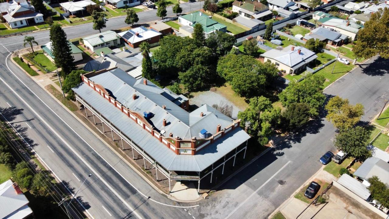 Historic Star Lodge And Station Masters House Narrandera Exteriér fotografie