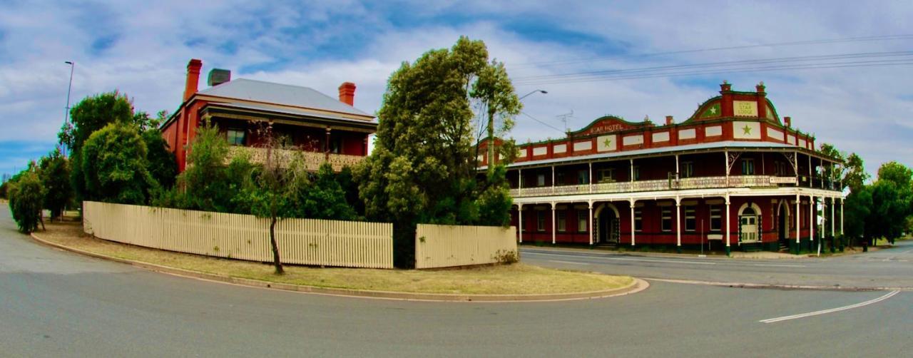 Historic Star Lodge And Station Masters House Narrandera Exteriér fotografie