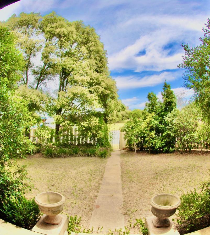 Historic Star Lodge And Station Masters House Narrandera Exteriér fotografie